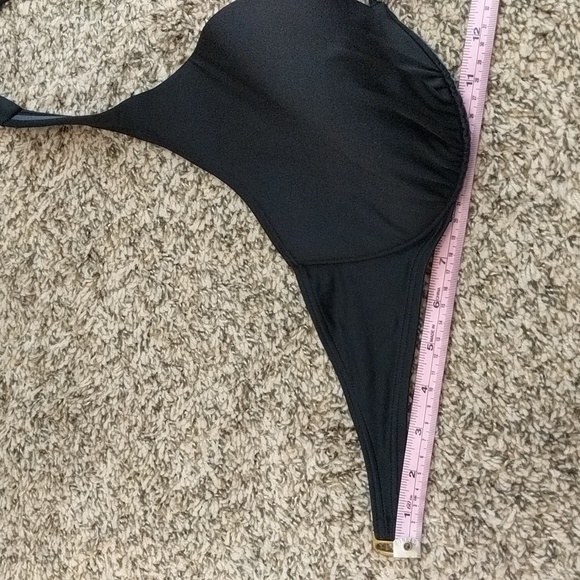 Swimsuit top, Victoria's Secret - Picture 4 of 4